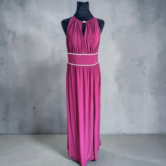 Oleg Cassini Dresses & Skirts - Oleg Cassini Dress Halter Jersey Knit Gown Rhinestone Waist Size 6 Bridesmaid